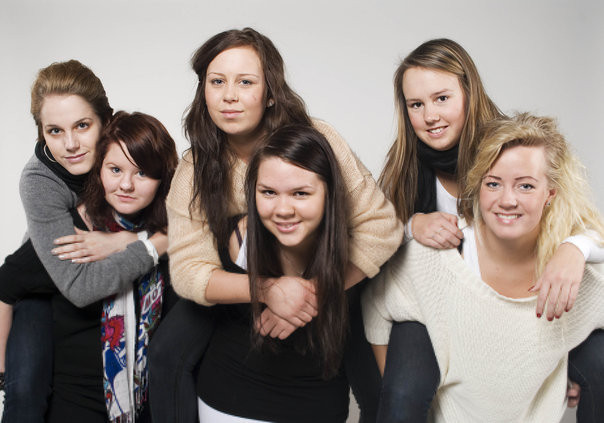 Afreetrade SWE UF består av Malin, Amanda, Johanna, Anna, Julia och Sophia